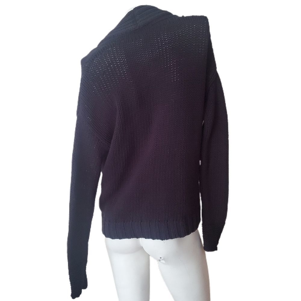 360 Sweater - Picture 5 of 6